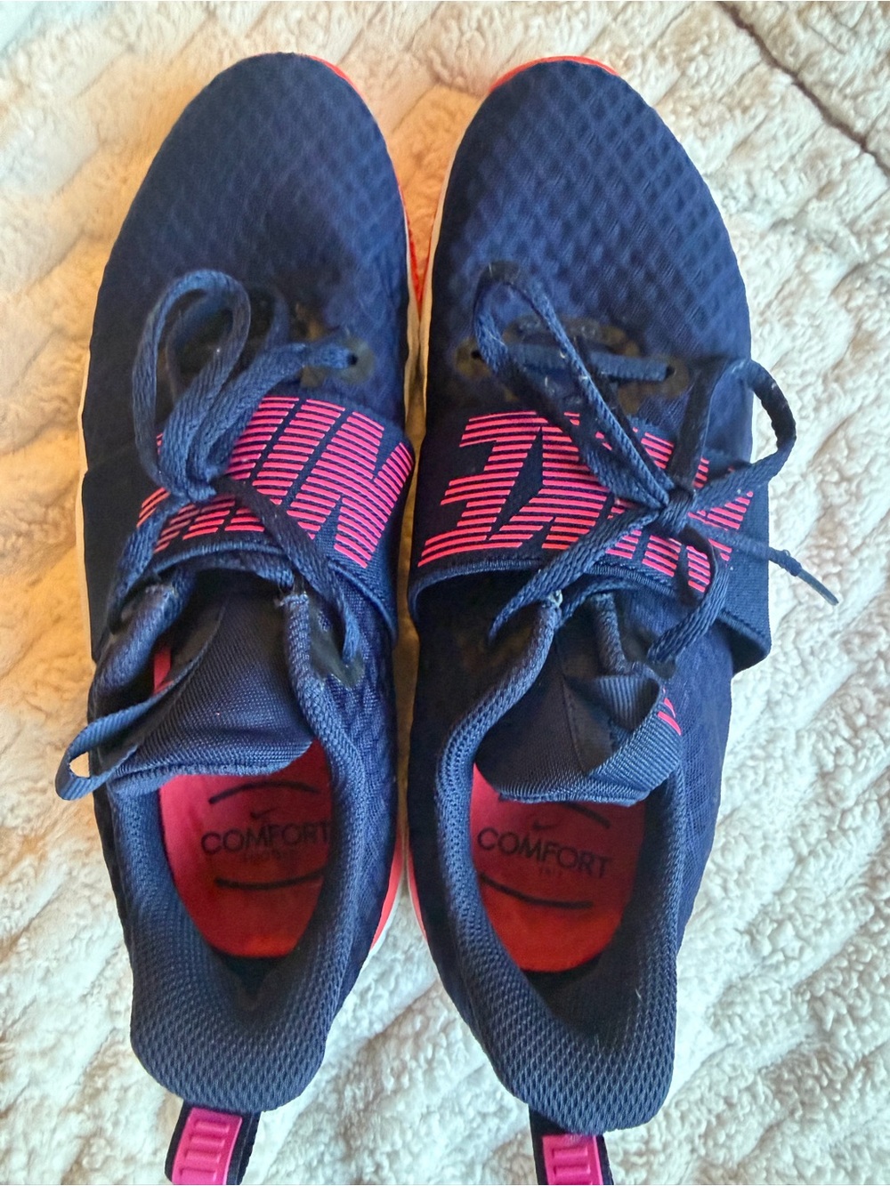 Nike Navy and Pink Women's Slip-On Sneakers - Picture 5 of 6
